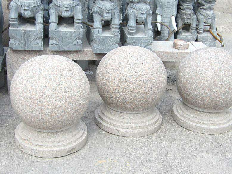 <b>车挡石</b>